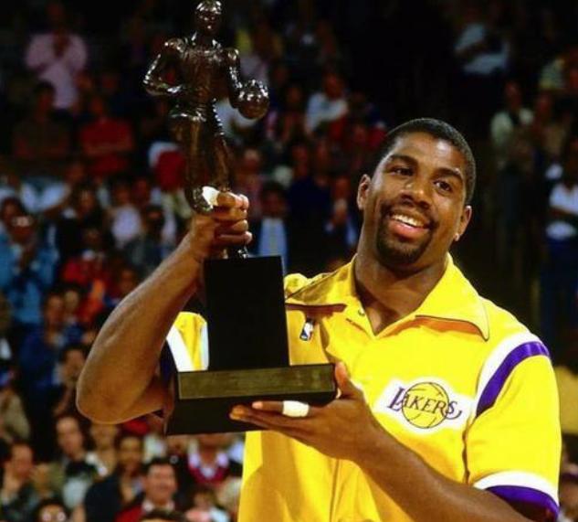 球员需要通 球员需要通