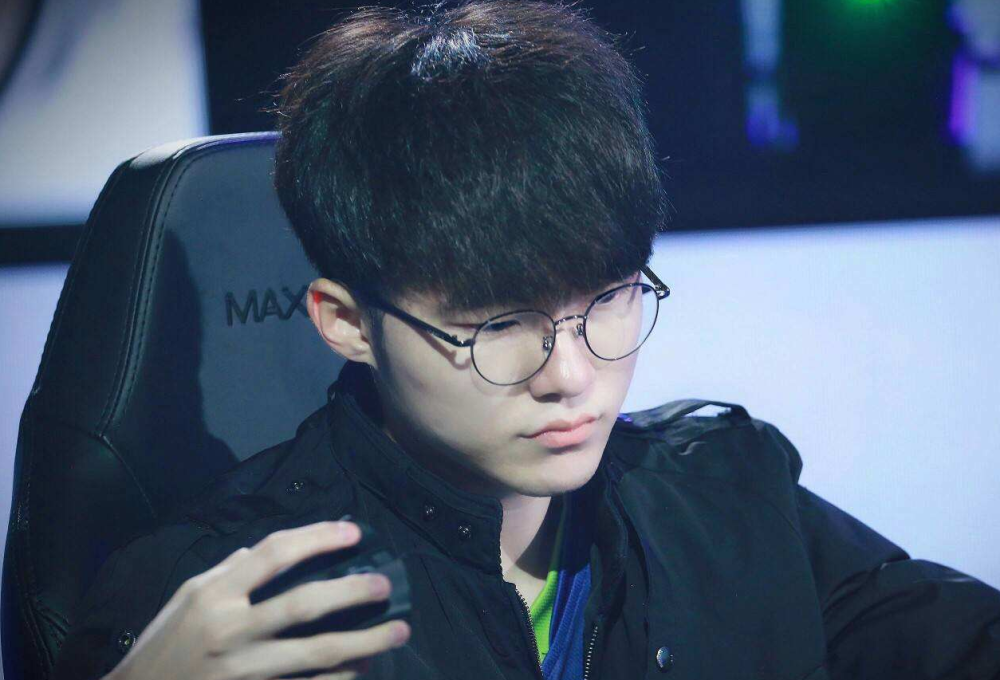 往往会在战 往往会在战