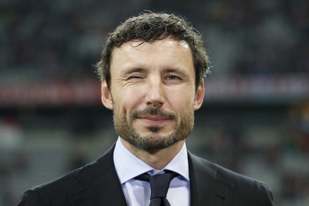 和每位球员 和每位球员