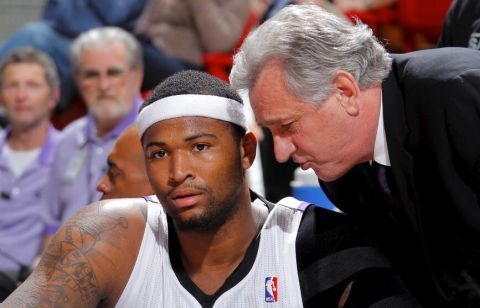 她几乎将所 她几乎将所